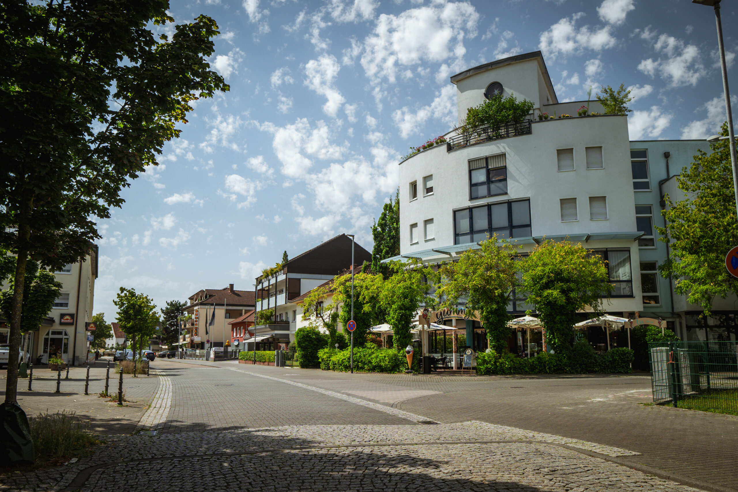 Beethovenstrasse Ecke SchulStraße_A7_03522