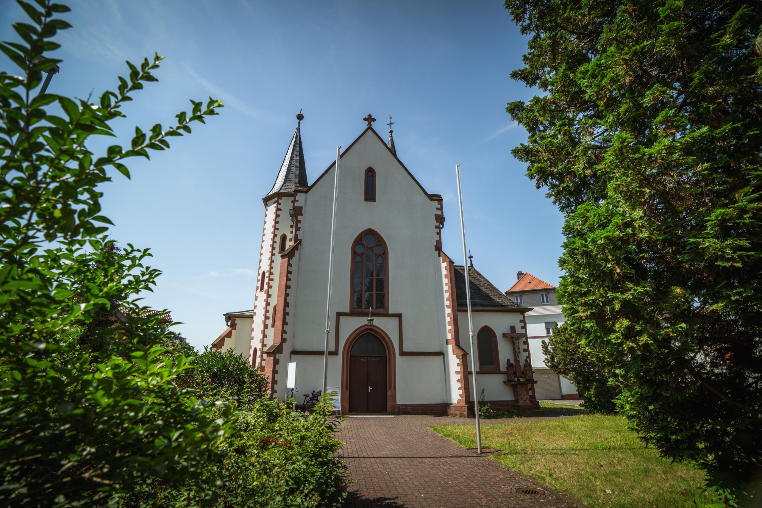 Kath Kirche Josef_A7_03048