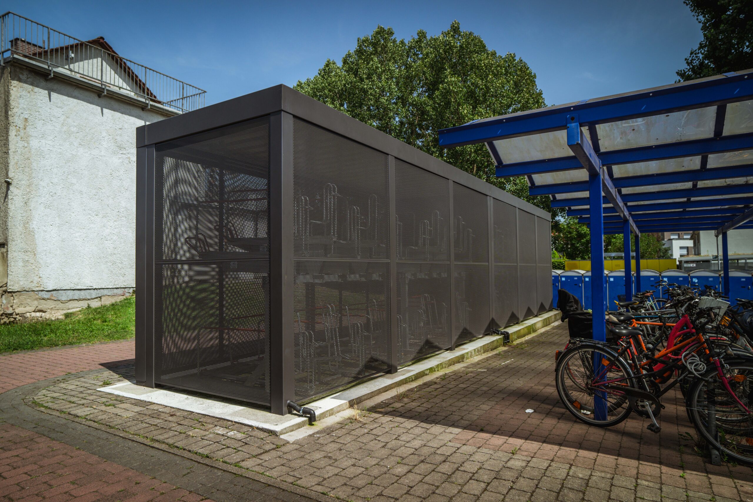 S-Bahnhof_Fahrradbox- Otto-Wels-Straße_A7_03309