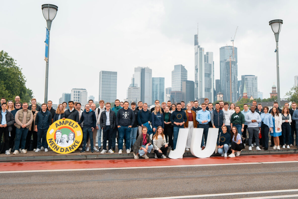 LEOPOLD BORN | LANDTAG INTROVIDEO